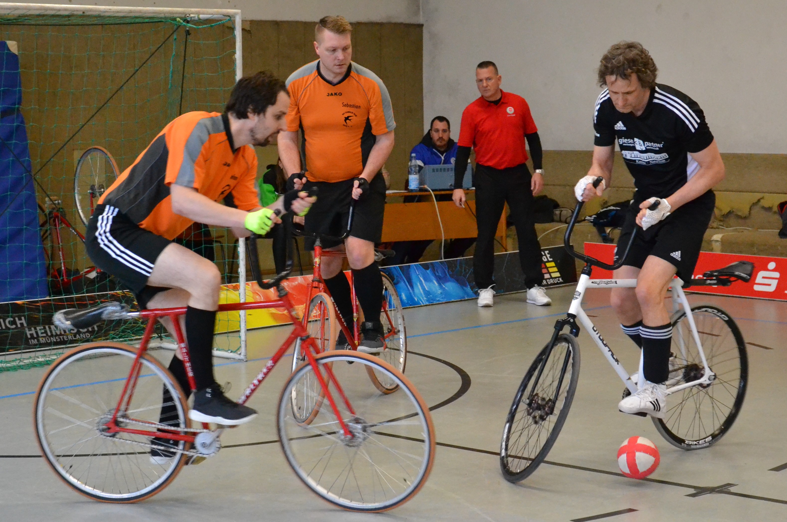 Radball-Oberliga ade‘